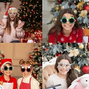 Christmas Glasses, all new & individually wrapped $32